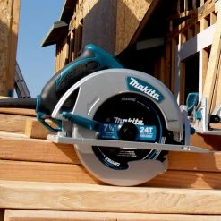 Makita 5007MG 7-1/4 In. Magnesium Circular Saw 20 Makita 5007MG 7-1/4 In. Magnesium Circular Saw -Cheap Makita Store mktn5007mg g