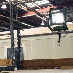 Makita DML805 18V LXT Cordless/Corded LED Flood Light (Tool Only) -Cheap Makita Store mktndml805 e