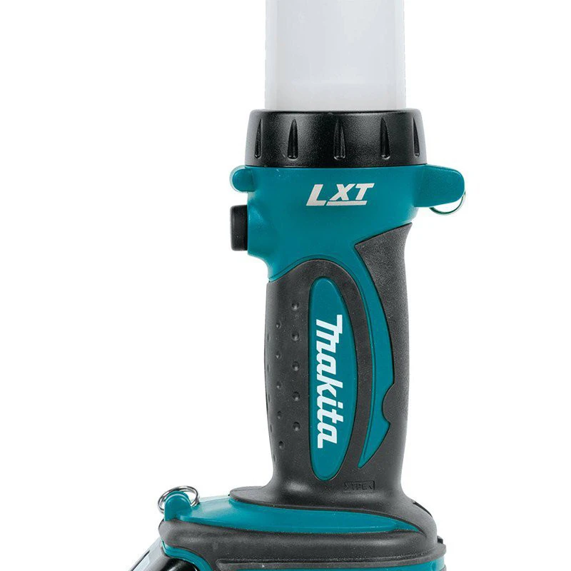 Makita DML806 18V LXT Lithium-Ion LED Cordless Lantern/Flashlight (Tool Only) 5 Makita DML806 18V LXT Lithium-Ion LED Cordless Lantern/Flashlight (Tool Only) - Image 3
