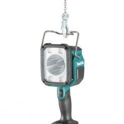 Makita DML812 18V LXT Lithium-Ion Cordless L.E.D. Flashlight / Spotlight (Light Only) 13 Makita DML812 18V LXT Lithium-Ion Cordless L.E.D. Flashlight / Spotlight (Light Only) -Cheap Makita Store mktndml812 b