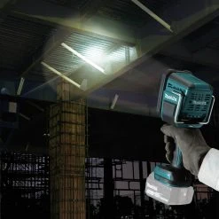 Makita DML812 18V LXT Lithium-Ion Cordless L.E.D. Flashlight / Spotlight (Light Only) 17 Makita DML812 18V LXT Lithium-Ion Cordless L.E.D. Flashlight / Spotlight (Light Only) -Cheap Makita Store mktndml812 f
