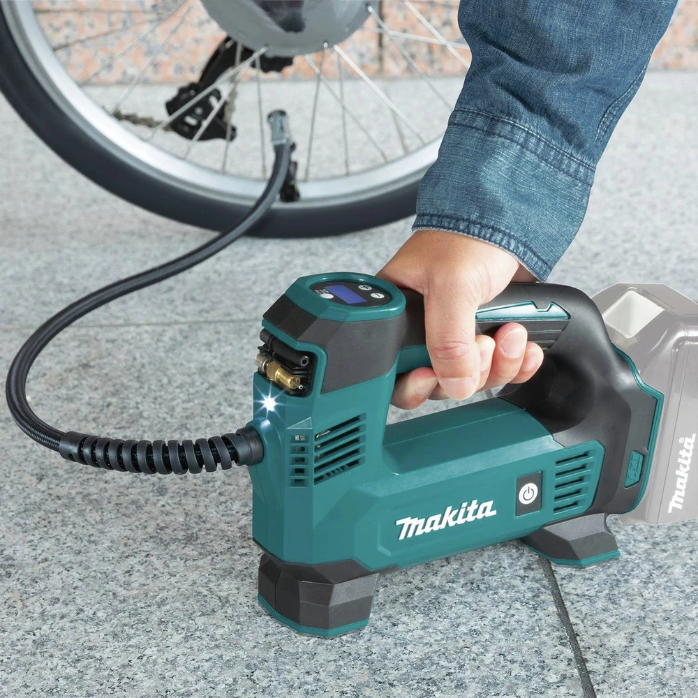 Makita DMP180ZX 18V LXT Lithium-Ion Cordless Inflator (Tool Only) 10 Makita DMP180ZX 18V LXT Lithium-Ion Cordless Inflator (Tool Only) - Image 8