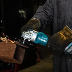 Makita GAG01M1 40V Max XGT Brushless Lithium-Ion 4-1/2 In./5 In. Cordless Cut-Off/Angle Grinder Kit With Electric Brake (4 Ah) -Cheap Makita Store mktngag01m1 i