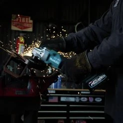 Makita GAG06M1 40V Max XGT Brushless Lithium-Ion 4-1/2 In./5 In. Cordless Paddle Switch Angle Grinder Kit With Electric Brake And AWS (4 Ah) -Cheap Makita Store mktngag06m1 h