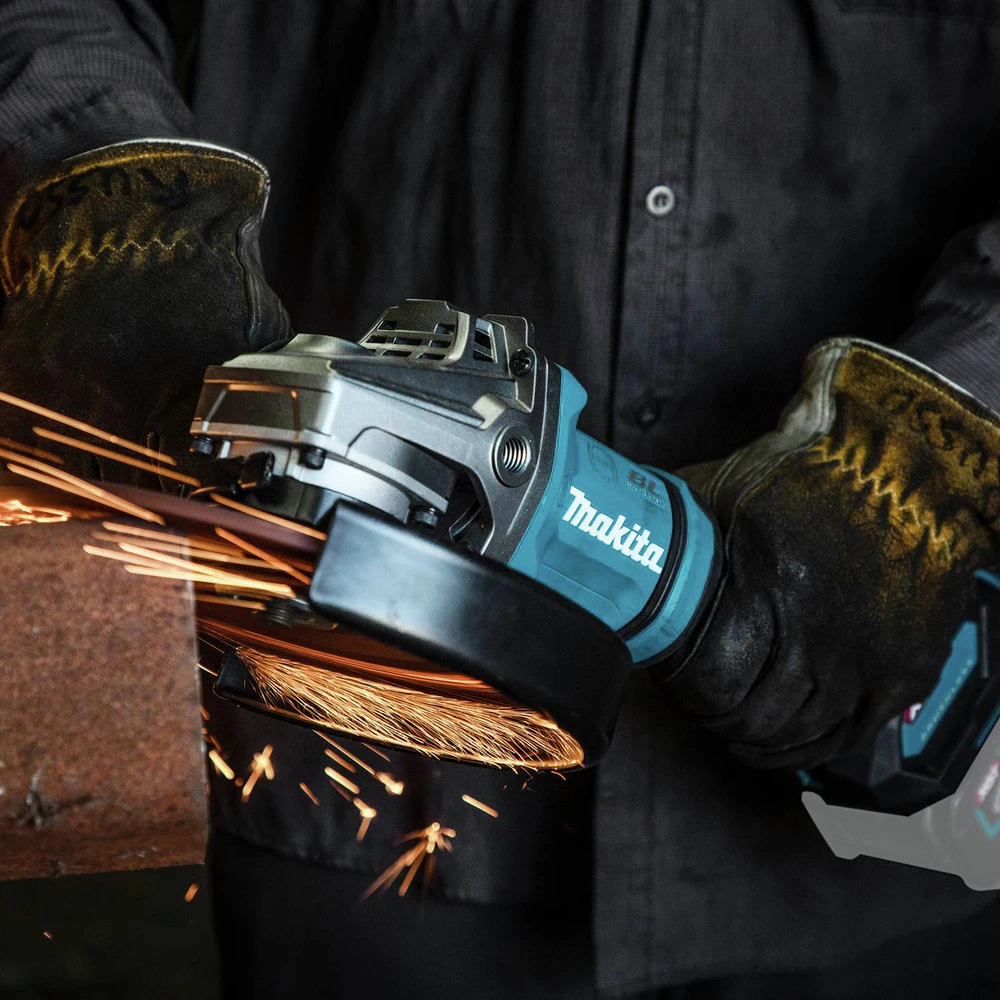 Makita GAG10Z 40 Max XGT Brushless Lithium-Ion 9 In. Cordless Paddle Switch Angle Grinder With Electric Brake And AWS (Tool Only) 11 Makita GAG10Z 40 Max XGT Brushless Lithium-Ion 9 In. Cordless Paddle Switch Angle Grinder With Electric Brake And AWS (Tool Only) - Image 9