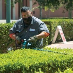 Makita GHU03M1 40V Max XGT Brushless Lithium-Ion 30 In. Cordless Hedge Trimmer Kit (4 Ah) 18 Makita GHU03M1 40V Max XGT Brushless Lithium-Ion 30 In. Cordless Hedge Trimmer Kit (4 Ah) -Cheap Makita Store mktnghu03m1 g