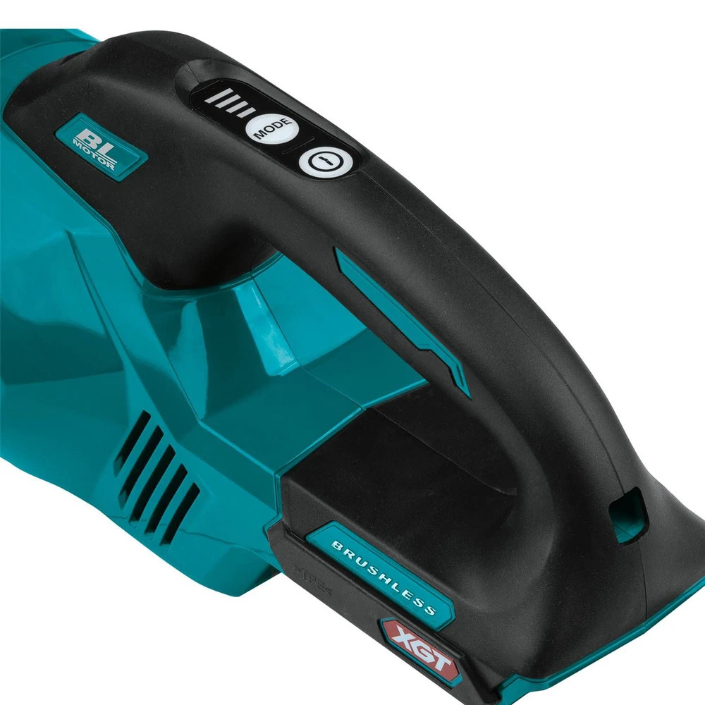 Makita GLC01Z 40V Max XGT Brushless Lithium-Ion Cordless 4-Speed HEPA Filter Compact Vacuum (Tool Only) 6 Makita GLC01Z 40V Max XGT Brushless Lithium-Ion Cordless 4-Speed HEPA Filter Compact Vacuum (Tool Only) - Image 4