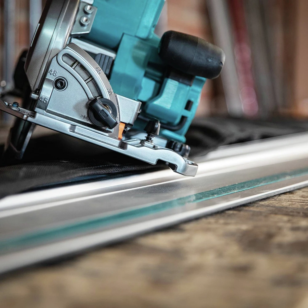 Makita GSH02M1 40V Max XGT AWS Capable Brushless Lithium-Ion 7-1/4 In. Cordless Circular Saw Kit With Guide Rail Compatible Base (4 Ah) 12 Makita GSH02M1 40V Max XGT AWS Capable Brushless Lithium-Ion 7-1/4 In. Cordless Circular Saw Kit With Guide Rail Compatible Base (4 Ah) - Image 10