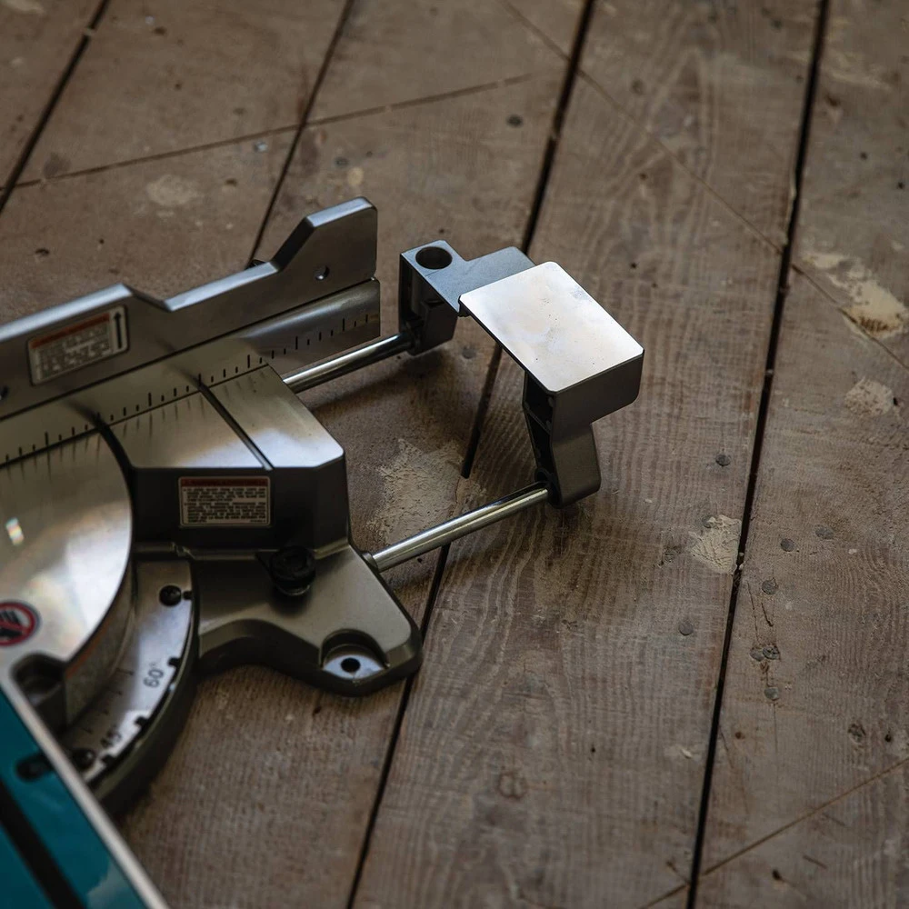 Makita GSL02M1 40V Max XGT Brushless Lithium-Ion 8-1/2 In. Cordless AWS Capable Dual-Bevel Sliding Compound Miter Saw Kit (4 Ah) 14 Makita GSL02M1 40V Max XGT Brushless Lithium-Ion 8-1/2 In. Cordless AWS Capable Dual-Bevel Sliding Compound Miter Saw Kit (4 Ah) - Image 12