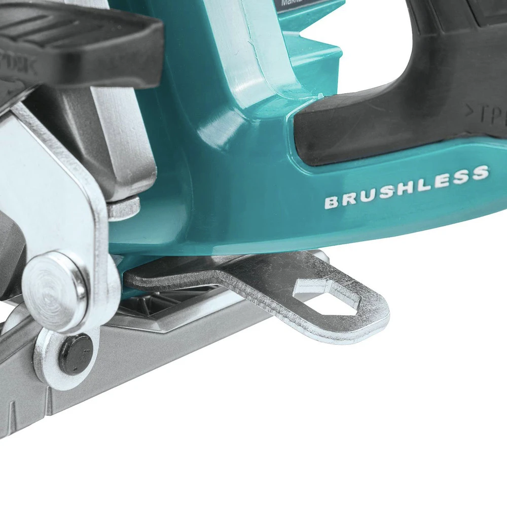 Makita GSR02M1 40V Max XGT AWS Capable Brushless Lithium-Ion 10-1/4 In. Cordless Rear Handle Circular Saw Kit (4 Ah) 11 Makita GSR02M1 40V Max XGT AWS Capable Brushless Lithium-Ion 10-1/4 In. Cordless Rear Handle Circular Saw Kit (4 Ah) - Image 9