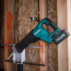 Makita GT401M1D1 40V Max XGT Brushless Lithium-Ion 1-1/4 In. Cordless Reciprocating Saw 4-Tool Combo Kit (2.5 Ah/4 Ah) -Cheap Makita Store mktngt401m1d1 k