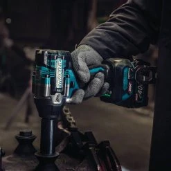 Makita GWT07D 40V Max XGT Brushless Lithium-Ion Cordless 4-Speed Mid-Torque 1/2 In. Sq. Drive Impact Wrench Kit With Friction Ring Anvil And 2 Batteries (2.5Ah) -Cheap Makita Store mktngwt07d k