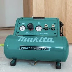 Makita MAC320Q Quiet Series 1-1/2 HP 3 Gallon Oil-Free Hand Carry Air Compressor -Cheap Makita Store mktnmac320q l