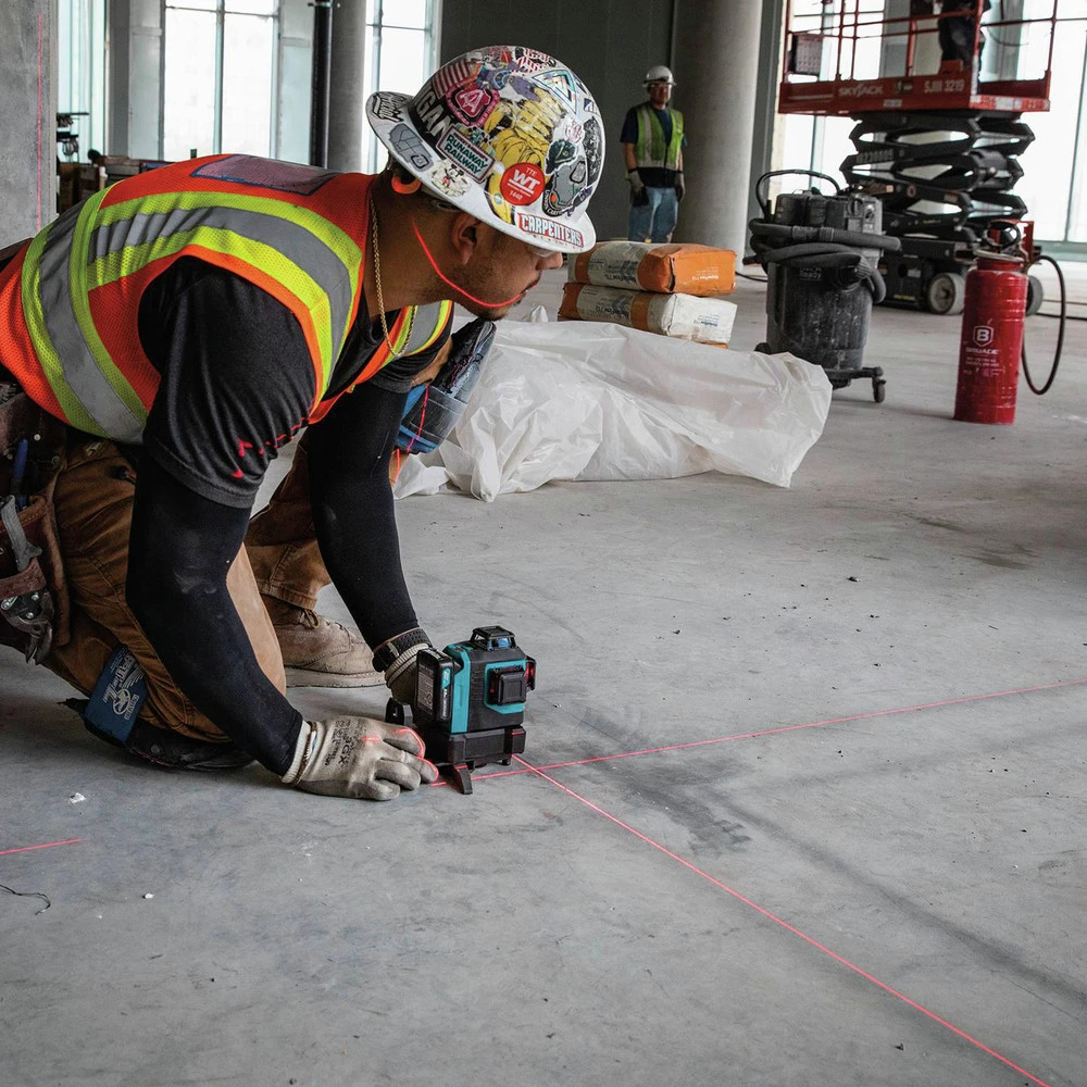 Makita SK700DNAJ 12V Max CXT Lithium-Ion Self-Leveling 360 Degrees Cordless 3-Plane Red Laser Kit (2 Ah) 14 Makita SK700DNAJ 12V Max CXT Lithium-Ion Self-Leveling 360 Degrees Cordless 3-Plane Red Laser Kit (2 Ah) - Image 12