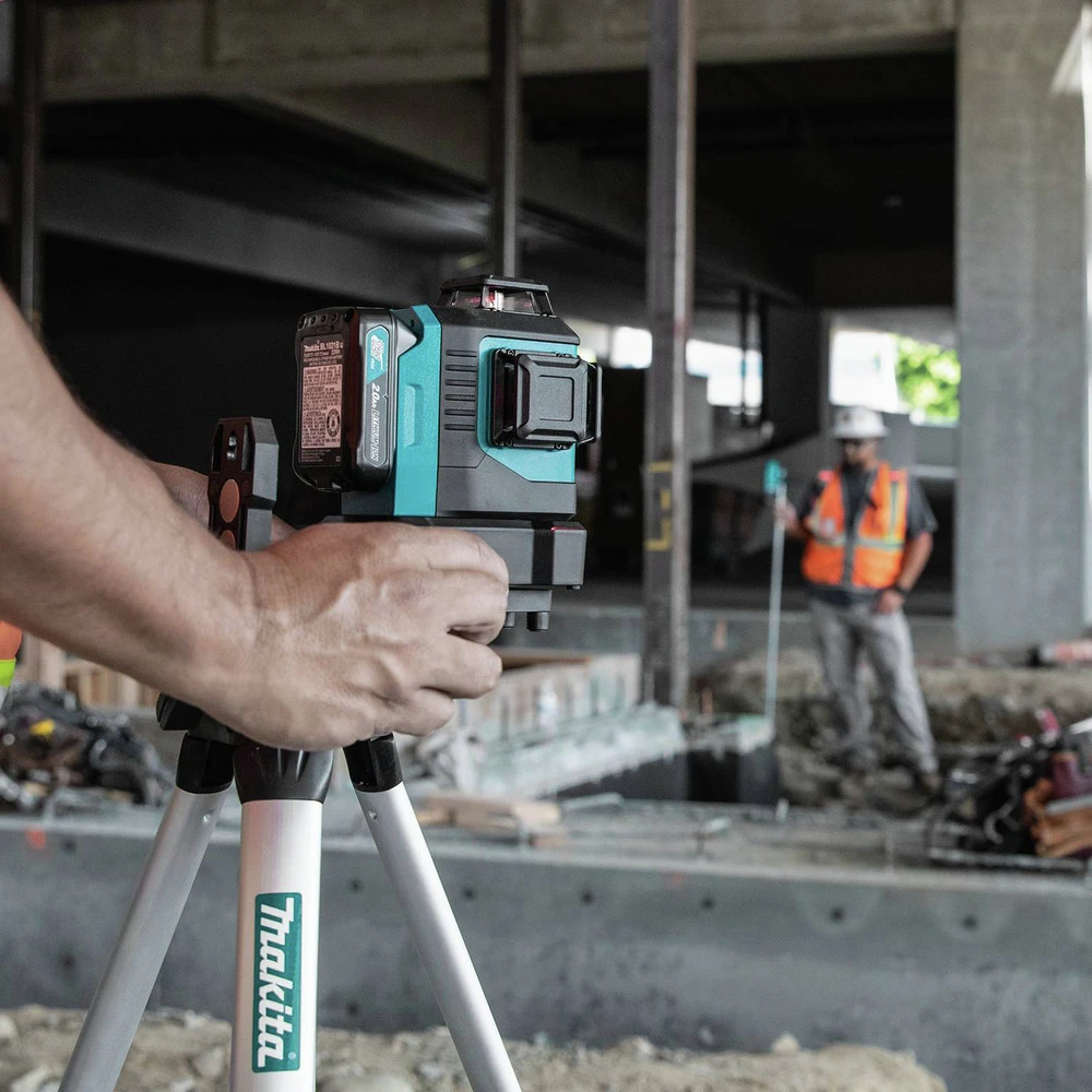 Makita SK700DNAJ 12V Max CXT Lithium-Ion Self-Leveling 360 Degrees Cordless 3-Plane Red Laser Kit (2 Ah) 16 Makita SK700DNAJ 12V Max CXT Lithium-Ion Self-Leveling 360 Degrees Cordless 3-Plane Red Laser Kit (2 Ah) - Image 14