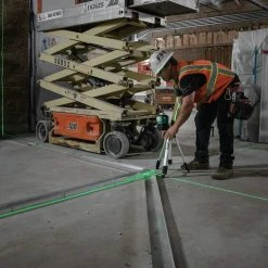 Makita SK700GD 12V Max CXT Lithium-Ion Self-Leveling 360 Degrees Cordless 3-Plane Green Laser (Tool Only) 28 Makita SK700GD 12V Max CXT Lithium-Ion Self-Leveling 360 Degrees Cordless 3-Plane Green Laser (Tool Only) -Cheap Makita Store mktnsk700gd k