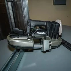 Makita XBP05ZB 18V LXT Sub-Compact Brushless Lithium-Ion Cordless Band Saw (Tool Only) 27 Makita XBP05ZB 18V LXT Sub-Compact Brushless Lithium-Ion Cordless Band Saw (Tool Only) -Cheap Makita Store mktnxbp05zb l