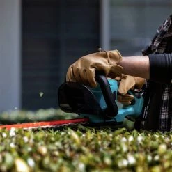 Makita XHU02M1 18V LXT 4.0 Ah Cordless Lithium-Ion 22 In. Hedge Trimmer Kit 11 Makita XHU02M1 18V LXT 4.0 Ah Cordless Lithium-Ion 22 In. Hedge Trimmer Kit -Cheap Makita Store mktnxhu02m1 c