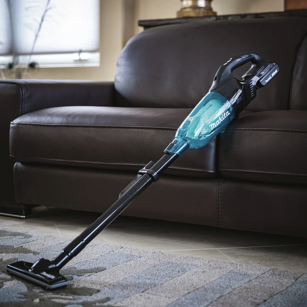 Makita XLC04R1BX4 18V LXT Lithium-ion Compact Brushless Cordless 3-Speed Vacuum Kit With Push Button (2 Ah) 12 Makita XLC04R1BX4 18V LXT Lithium-ion Compact Brushless Cordless 3-Speed Vacuum Kit With Push Button (2 Ah) - Image 10