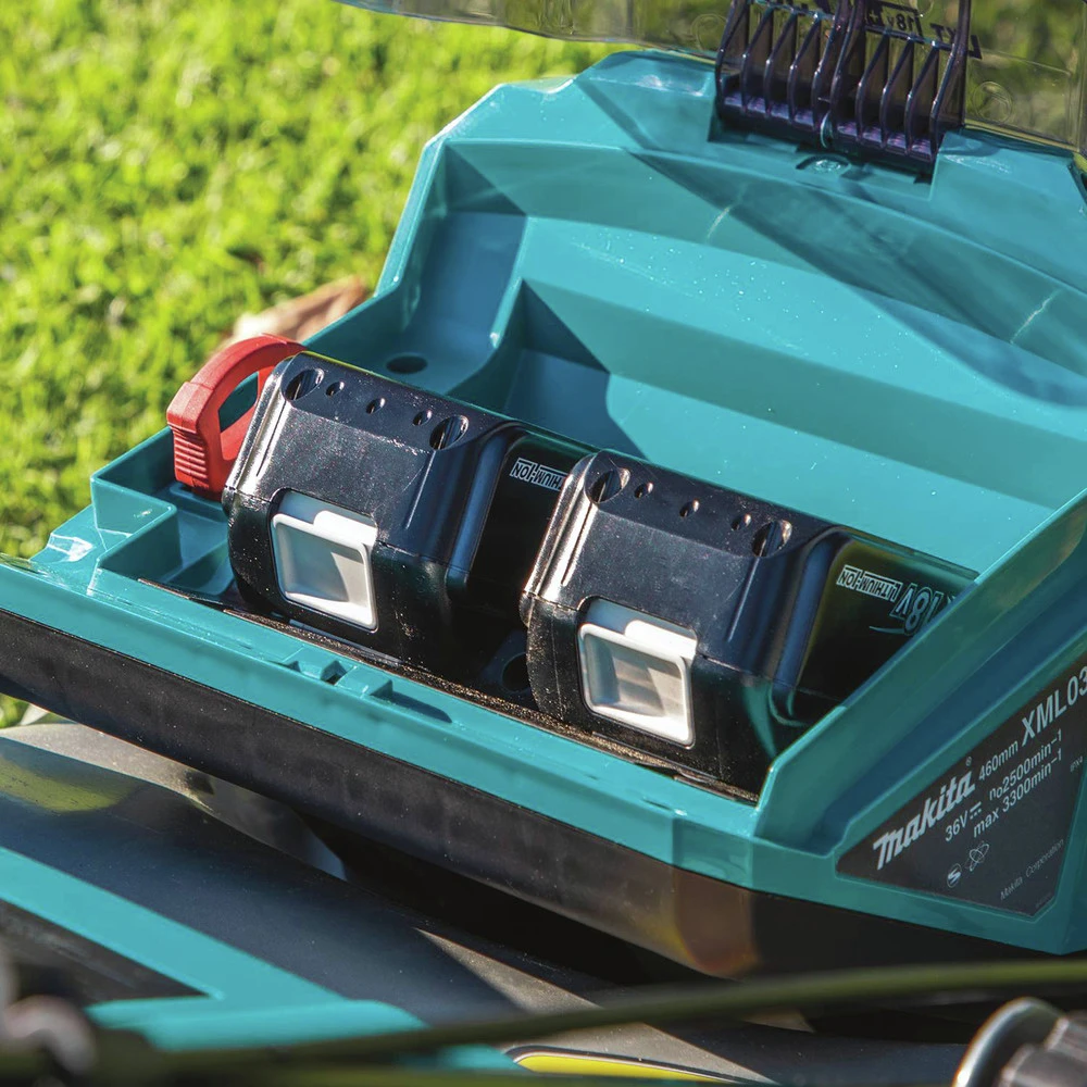 Makita XML03CM1 18V X2 (36V) LXT Brushless Lithium-Ion 18 In. Cordless Lawn Mower Kit With 4 Batteries (4 Ah) 14 Makita XML03CM1 18V X2 (36V) LXT Brushless Lithium-Ion 18 In. Cordless Lawn Mower Kit With 4 Batteries (4 Ah) - Image 12