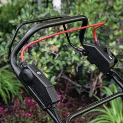 Makita XML11CT1 18V X2 (36V) LXT Lithium-Ion 21 In. Cordless Self-Propelled Lawn Mower Kit With 4 Batteries (5 Ah) 31 Makita XML11CT1 18V X2 (36V) LXT Lithium-Ion 21 In. Cordless Self-Propelled Lawn Mower Kit With 4 Batteries (5 Ah) -Cheap Makita Store mktnxml11ct1 g