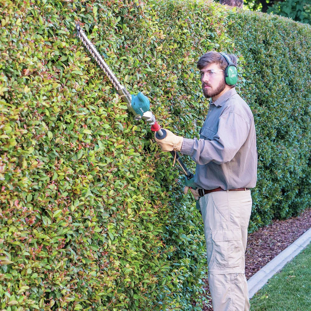 Makita XNU01Z 18V LXT Articulating Brushless Lithium-Ion 20 In. Cordless Pole Hedge Trimmer - Tool Only 17 Makita XNU01Z 18V LXT Articulating Brushless Lithium-Ion 20 In. Cordless Pole Hedge Trimmer - Tool Only - Image 15