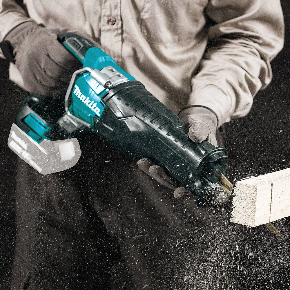 Makita XRJ05Z LXT 18V Cordless Lithium-Ion Brushless Reciprocating Saw (Tool Only) 16 Makita XRJ05Z LXT 18V Cordless Lithium-Ion Brushless Reciprocating Saw (Tool Only) - Image 14