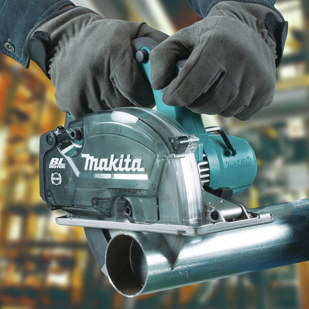 Makita XSC04Z 18V LXT Lithium-Ion Brushless Cordless 5-7/8 In. Metal Cutting Saw With Electric Brake And Chip Collector (Tool Only) 13 Makita XSC04Z 18V LXT Lithium-Ion Brushless Cordless 5-7/8 In. Metal Cutting Saw With Electric Brake And Chip Collector (Tool Only) - Image 11