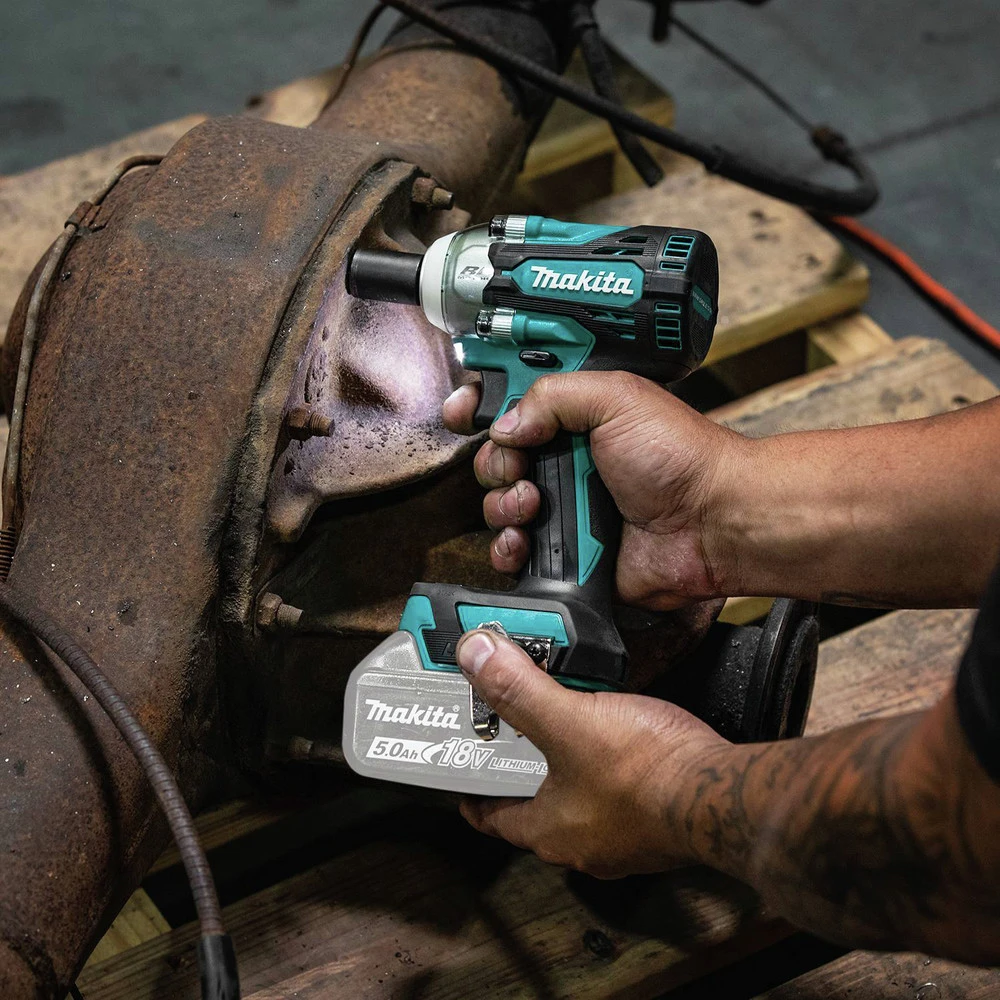 Makita XWT16Z 18V LXT Brushless Lithium-Ion 3/8 In. Square Drive Cordless 4-Speed Impact Wrench With Friction Ring Anvil (Tool Only) 9 Makita XWT16Z 18V LXT Brushless Lithium-Ion 3/8 In. Square Drive Cordless 4-Speed Impact Wrench With Friction Ring Anvil (Tool Only) - Image 7
