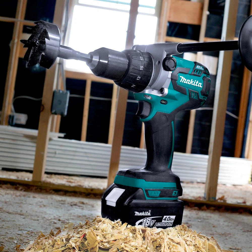 Factory Reconditioned Makita XPH07MB-R 18V LXT Lithium-Ion Brushless 1/2 In. Cordless Hammer Drill Driver Kit (4 Ah) 15 Factory Reconditioned Makita XPH07MB-R 18V LXT Lithium-Ion Brushless 1/2 In. Cordless Hammer Drill Driver Kit (4 Ah) - Image 13