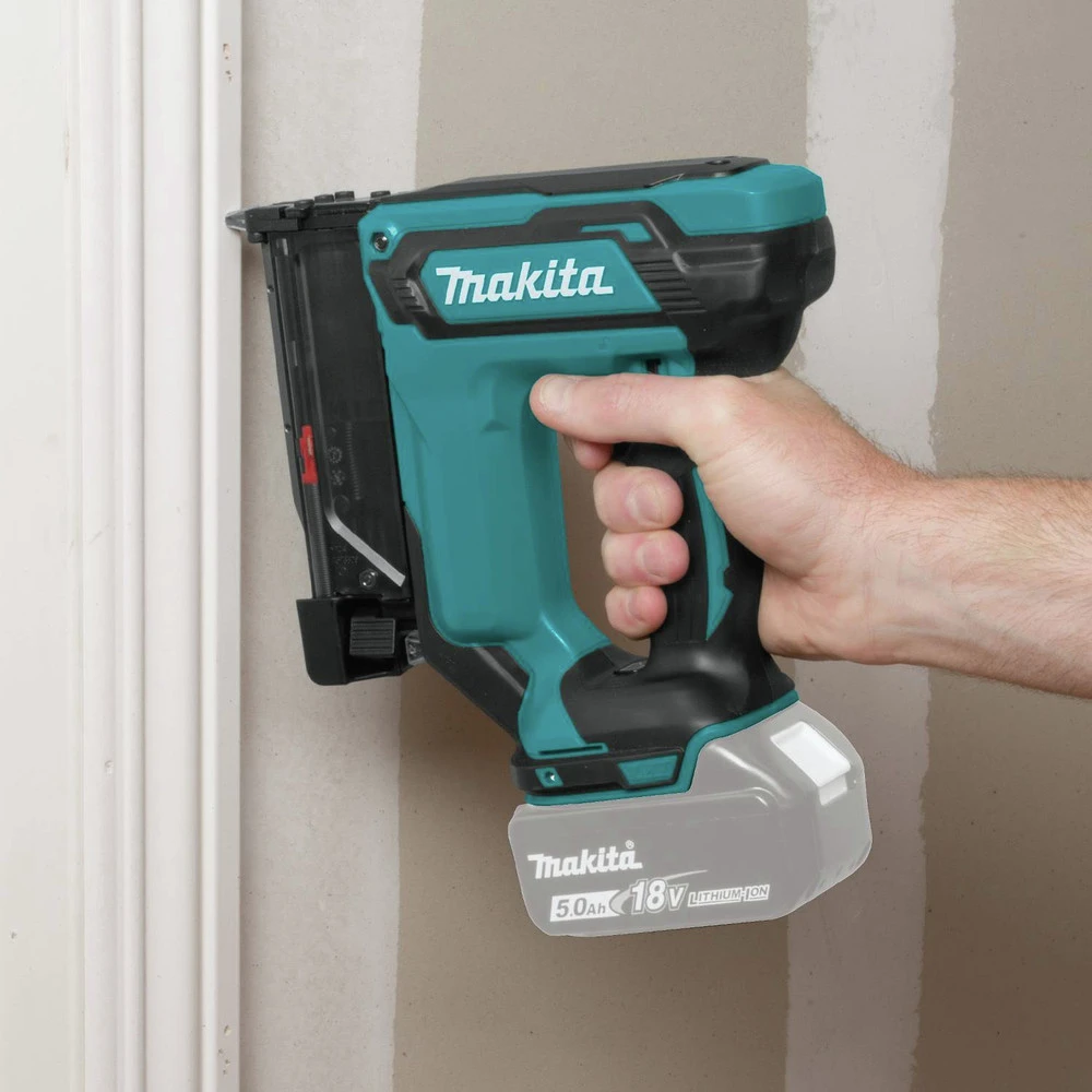 Factory Reconditioned Makita XTP02Z-R 18V LXT Lithium-Ion Cordless 23 Gauge Pin Nailer (Tool Only) 8 Factory Reconditioned Makita XTP02Z-R 18V LXT Lithium-Ion Cordless 23 Gauge Pin Nailer (Tool Only) - Image 6