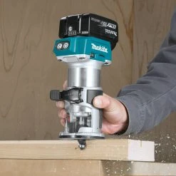 Factory Reconditioned Makita XTR01T7-R 18V LXT Lithium-Ion 1/4 In. Cordless Compact Router Kit (5 Ah) 13 Factory Reconditioned Makita XTR01T7-R 18V LXT Lithium-Ion 1/4 In. Cordless Compact Router Kit (5 Ah) -Cheap Makita Store mktrxtr01t7 r e